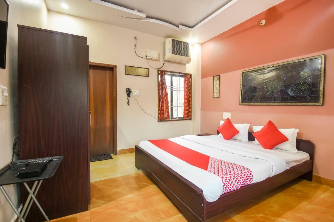 Oyo 47464 Hotel The Country Club Bilaspur (Chhattisgarh) Bagian luar foto